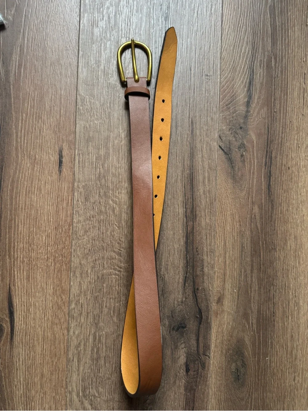 Classic Brown Leather Women’s Belt with Brass Buckle